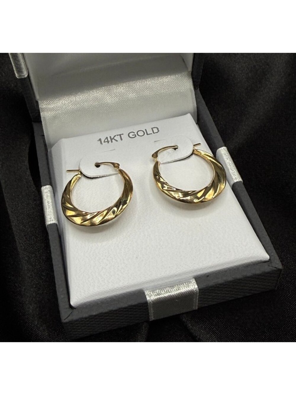 14K Gold Swirl Hoop Earrings In Gift Box